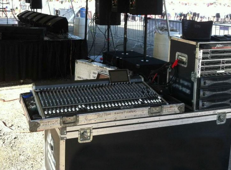 Advantages image — staging and lighting